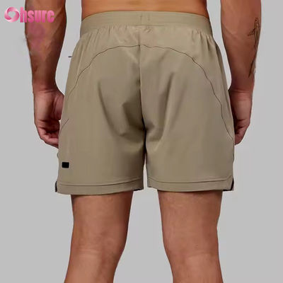 Des shorts de sport pour hommes de haute qualité en nylon spandex 5 en 2 en 1
