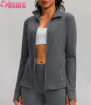 Logo personnalisé Vêtements de sport pour femmes Vêtements de sport respirants à fermeture à glissière Hoodie d'entraînement légère Vêtements de gym actifs Vêtements de course pour femmes
