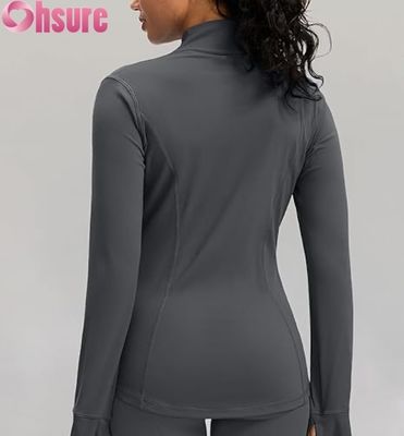 Logo personnalisé Vêtements de sport pour femmes Vêtements de sport respirants à fermeture à glissière Hoodie d'entraînement légère Vêtements de gym actifs Vêtements de course pour femmes