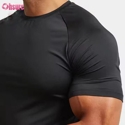 T-shirt de sport pour hommes, personnalisé en polyester et spandex, léger, coupe ajustée, manches raglan, entraînement rapide des muscles, pour la salle de sport