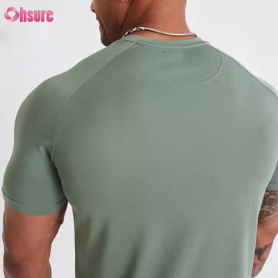 Polyester sur mesure Spandex à manches courtes Poids léger Respirant Mesh Muscle Bodybuilding Homme Gymnase T-Shirt à séchage rapide