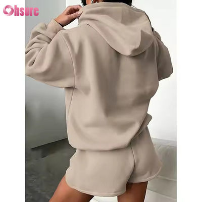 F240140 Ensembles courts personnalisés Ensemble de deux pièces Femmes Manches longues Hoodie simple Sweatsuit et Shorts de gym Ensemble de vêtements de printemps pour femmes