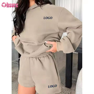F240140 Ensembles courts personnalisés Ensemble de deux pièces Femmes Manches longues Hoodie simple Sweatsuit et Shorts de gym Ensemble de vêtements de printemps pour femmes