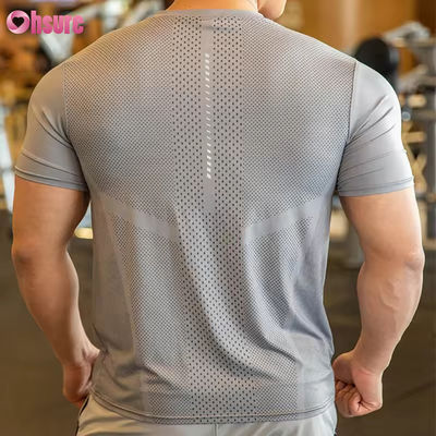 Hommes haut de sport actives chemise polyester spandex hommes vêtements de course salle de sport sport léger T-shirts élastiques