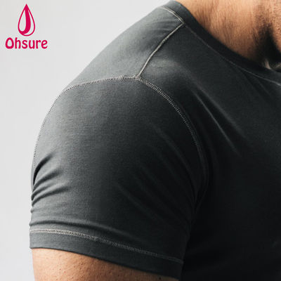 Haut de sport à séchage rapide avec logo personnalisé OEM, couture en zigzag, coupe musculaire, chemises d'entraînement pour hommes, chemises de sport pour hommes, imprimées décontractées vierges