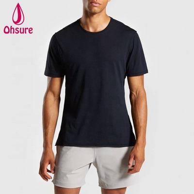 T-shirt sportif régulier Slim Fit Crew Neck Mens T-shirt de gym Muscle Wear Homme T-shirt de sport détendu avec fentes latérales Simple Casual Imprimé