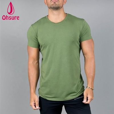 Impression personnalisée Sports Manches courtes Hommes Gymnastics T-Shirt Fitness Gym Compression Noir Impression décontractée motif tricoté OEM