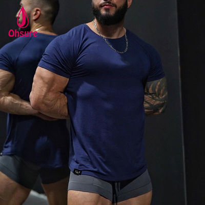 Bien sûr, personnalisez avec logo, motif personnalisé, vente en gros, mode, haute qualité, blanc, décontracté, surdimensionné, sport, t-shirt en coton pour homme